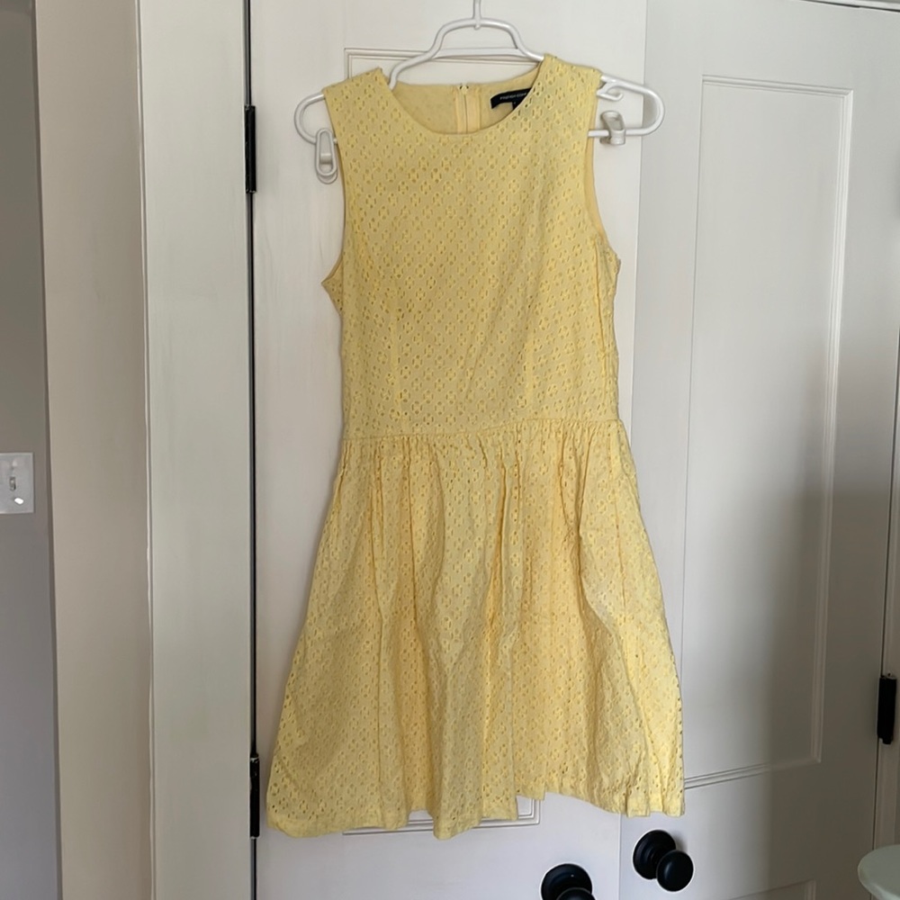 French connection < dress